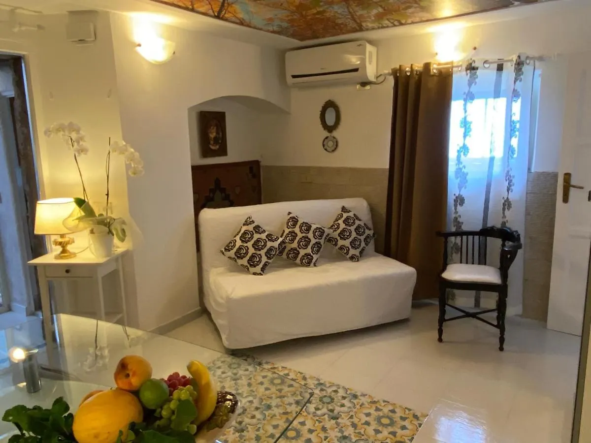 Villa Don Mimi Guarnaschelli La Dependace Таормина Италия